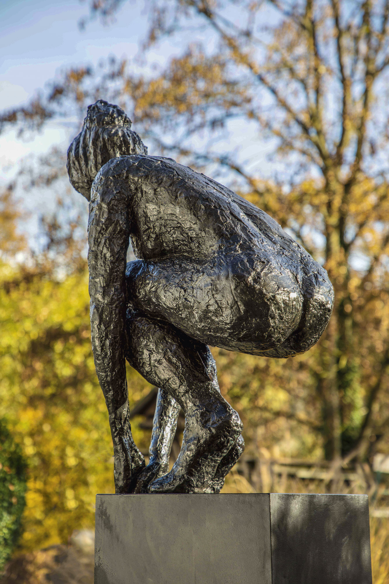 Skulptur "Springerin I" (2018) (Bronze) von Dagmar Vogt