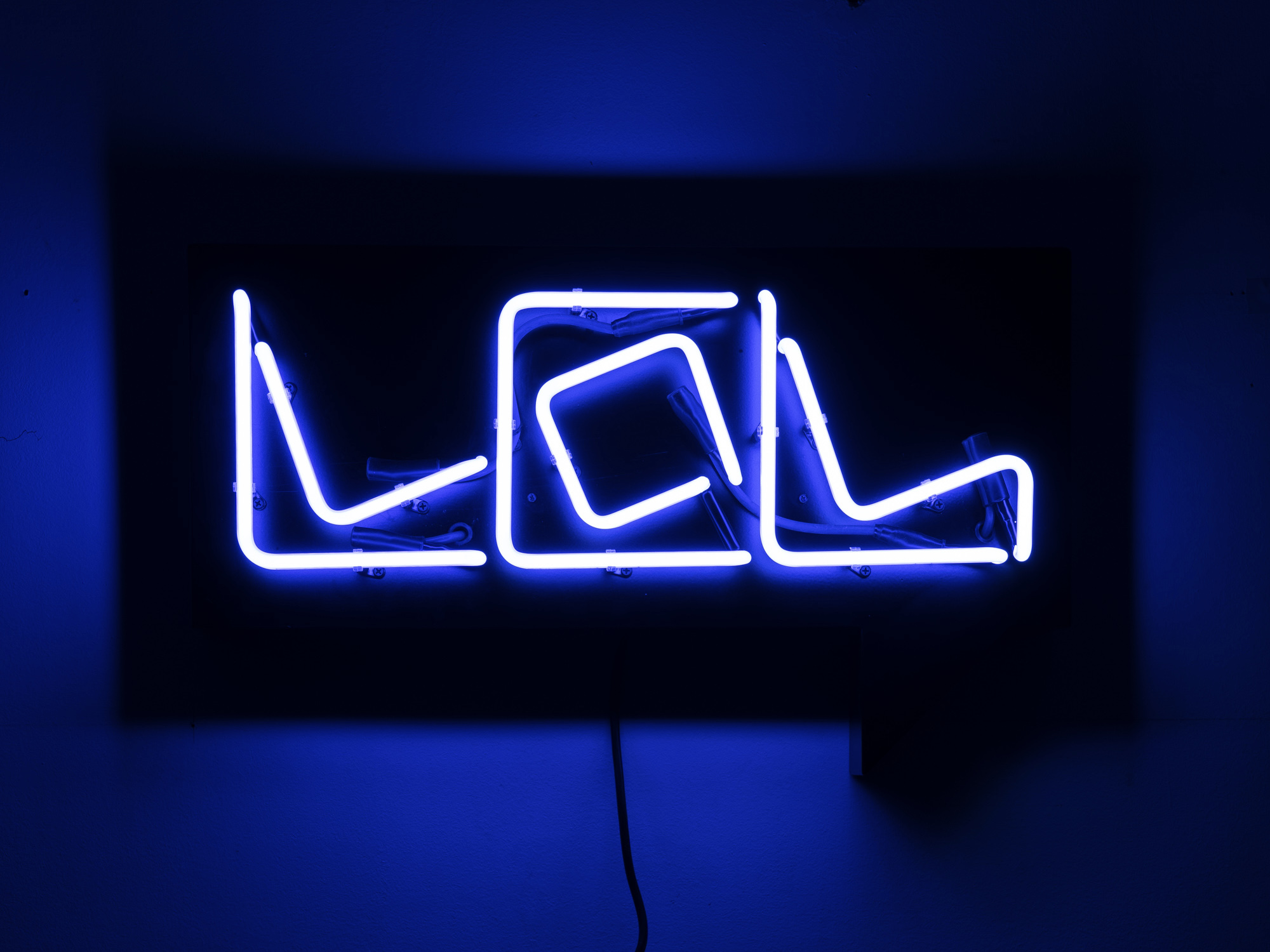 Wandobjekt "LOL" (2020) von Doppeldenk
