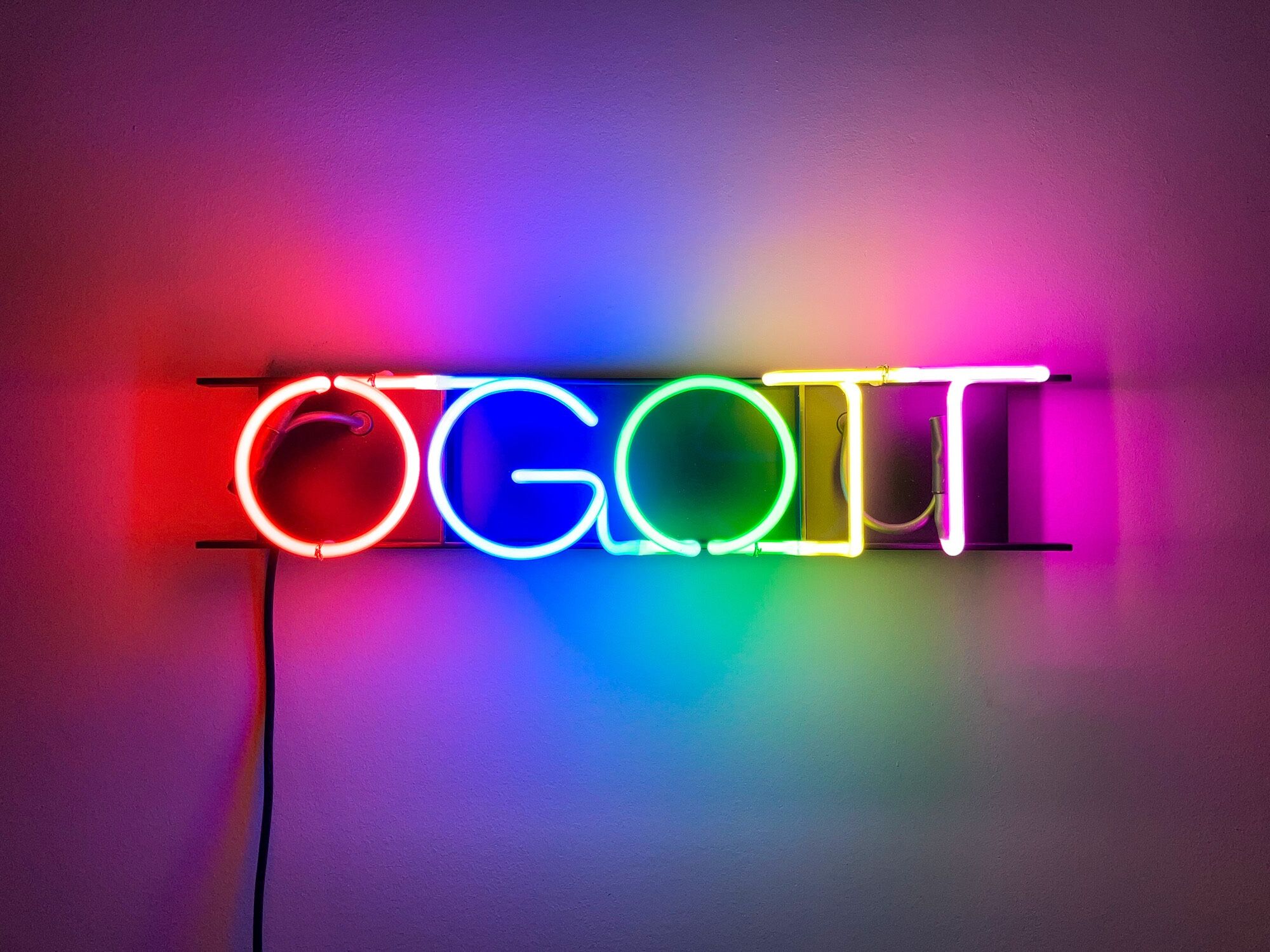 Sculpture "OGOD (multicolore)" (2025) de Albert Hien