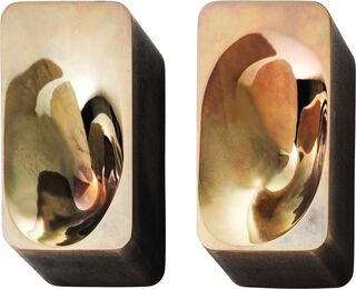 "Objet mural en bronze" (2020) (Pièce unique) de Willi Siber