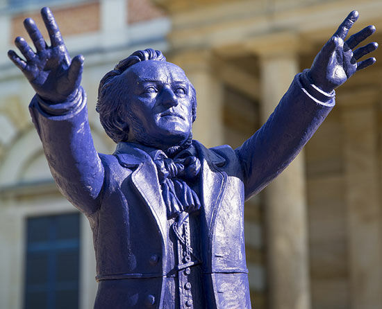 Skulptur "Richard Wagner", signierte Version nachtblau von Ottmar Hörl