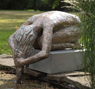 Sculpture "The Hair Washer" (2020), bronze
