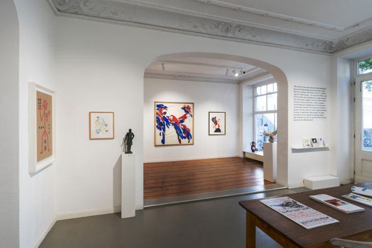 BEYOND SYMBOLS | Kunsthaus ARTES