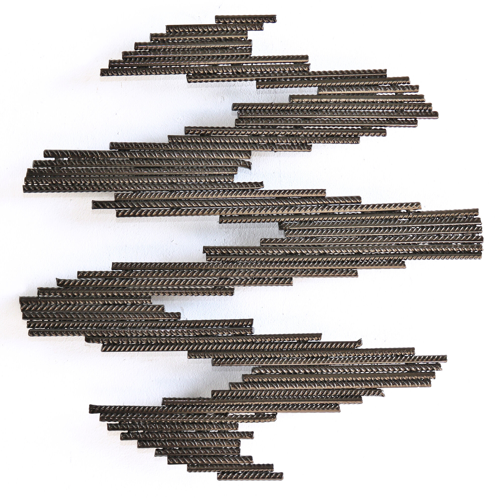 Objet mural "Momentum Smokey Metal" (2025) (Pièce unique) de Christine Liebich