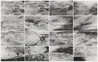 Mappe "128 Fotos von einem Bild (Halifax 1978), II" (1998) von Gerhard Richter